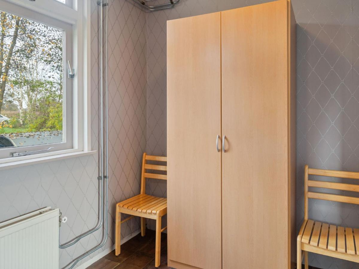 A Cosy House Close To And The Weerribben-wieden National Park, With A Boat Available Hire Holiday home